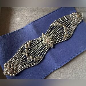 SG LIQUID META  BRACELET WITH SWAROVSKI CRYSTALS BY SERGIO GUTIERREZ